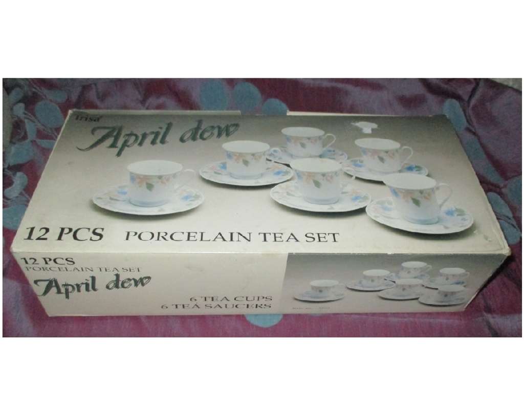 Tea Cups 12 Piece Tea Set was listed for R160.00 on 20 Mar at 1401